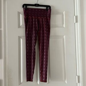 TEEKI FORTUNE TELLER YOGA LEGGINGS NWT SIZE M